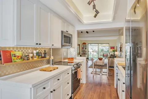 5351 Cribari Dell, San Jose, CA 95135 - #: ML82002342