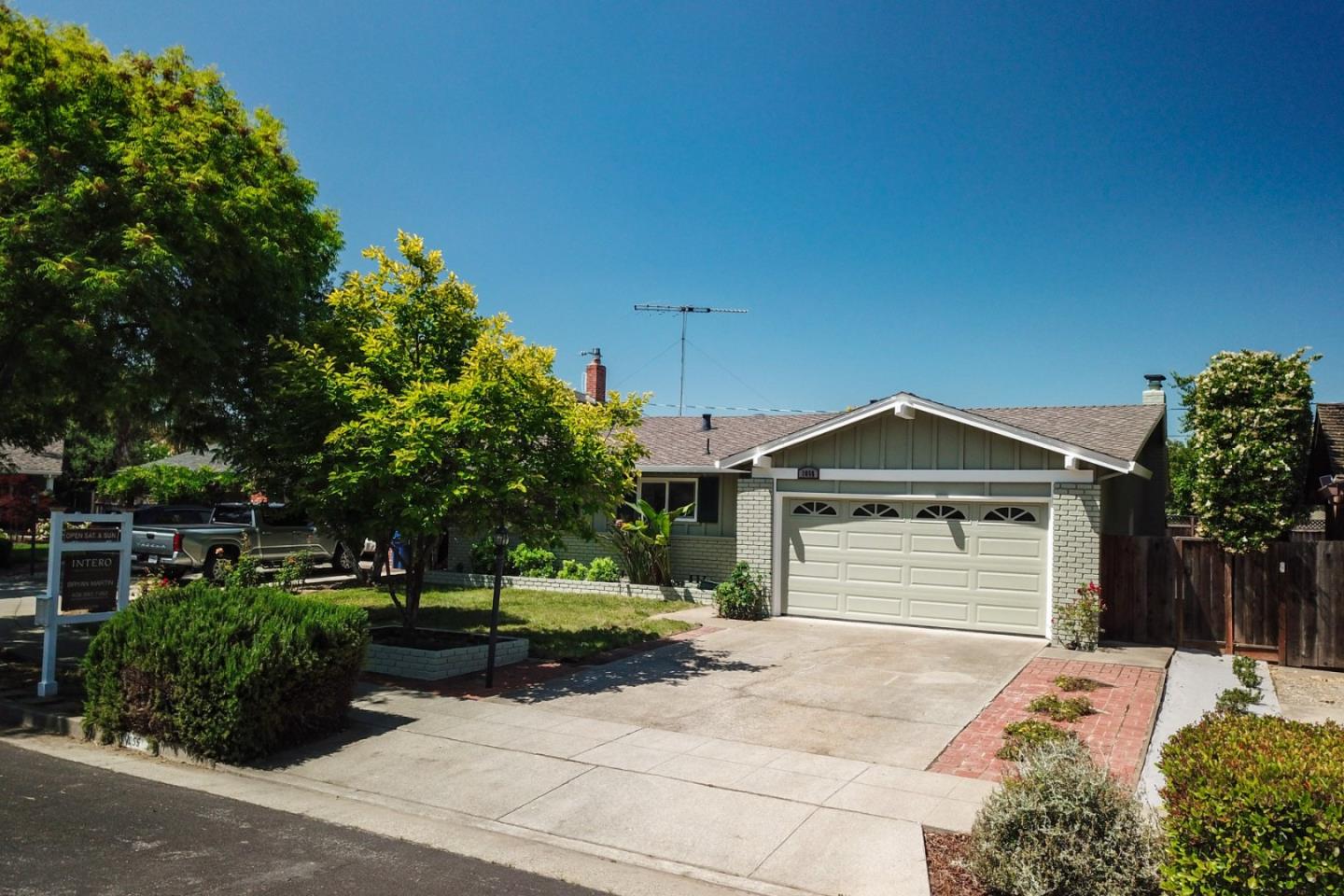 1055 Mitchell Court