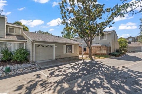 Photo of 570 Latimer Circle, CAMPBELL, CA 95008 (MLS # ML82060959)