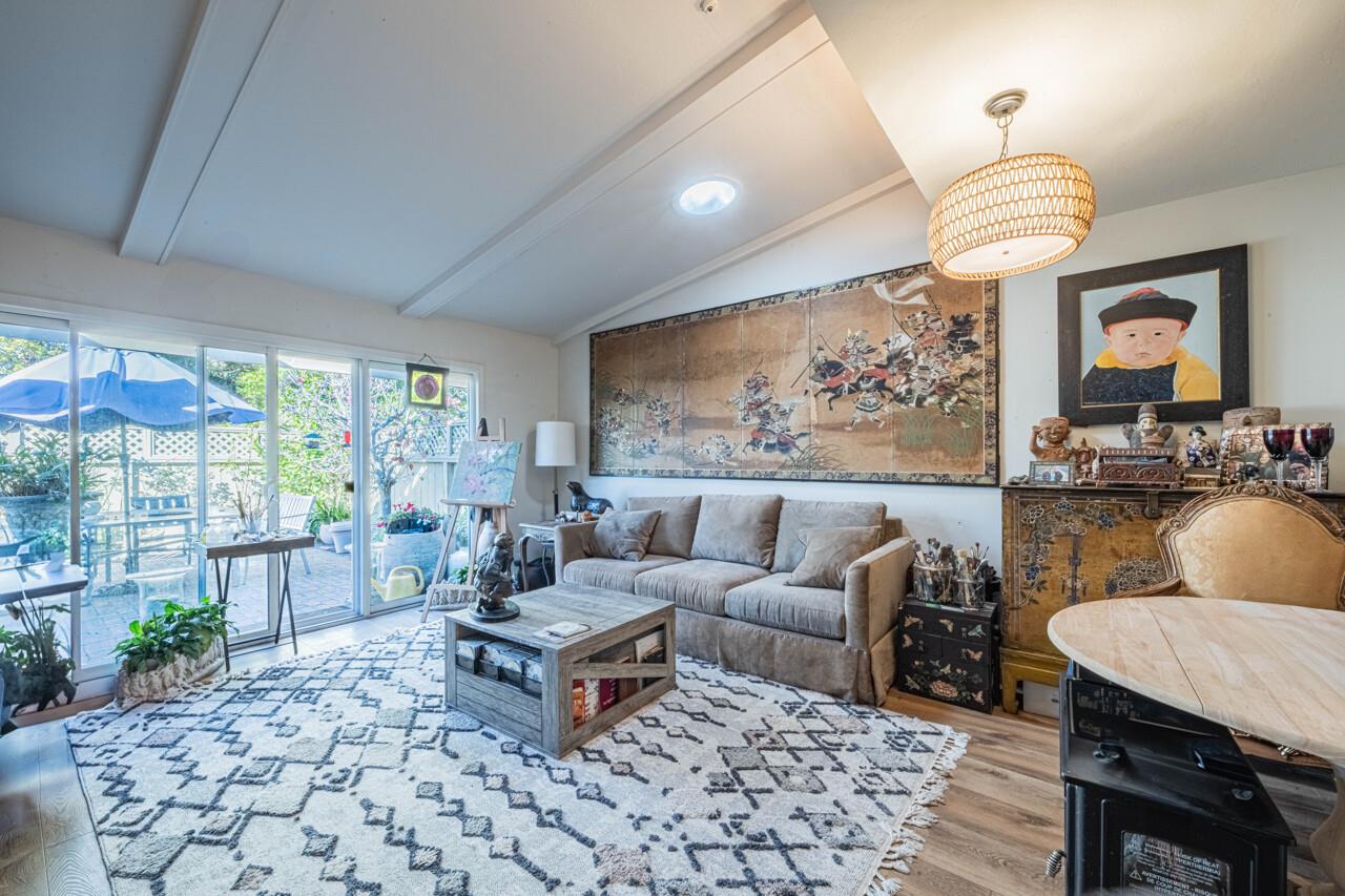 80 Hacienda Carmel 80