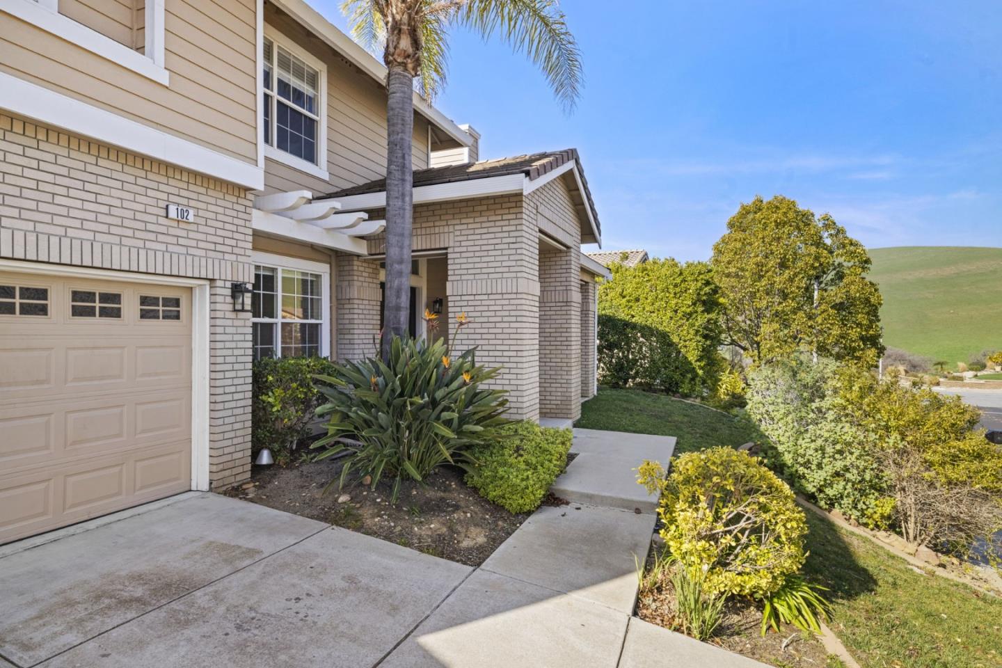 102 Forest Hill Drive