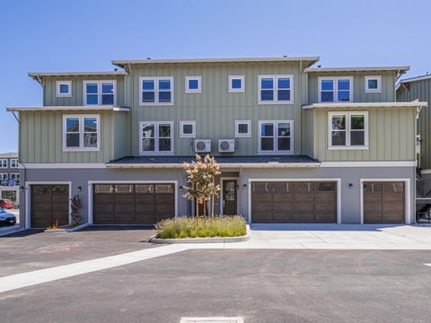 Photo of 131 Aptos Village Way #2, APTOS, CA 95003 (MLS # ML82035653)