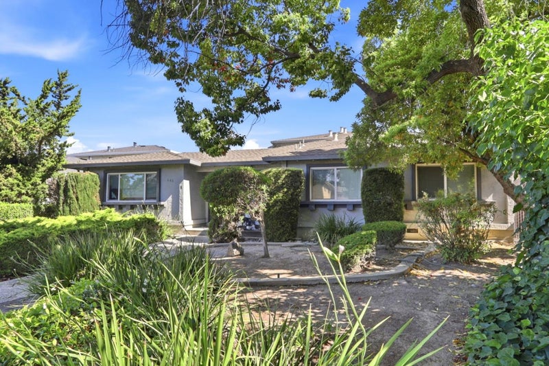 646 Bolton Court