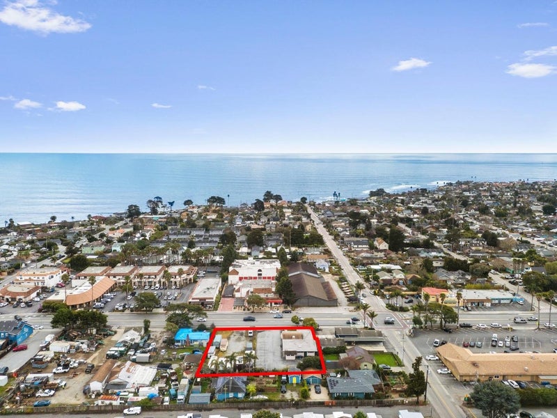 3811 Portola Drive