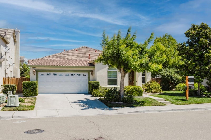 2379 Gaines Lane