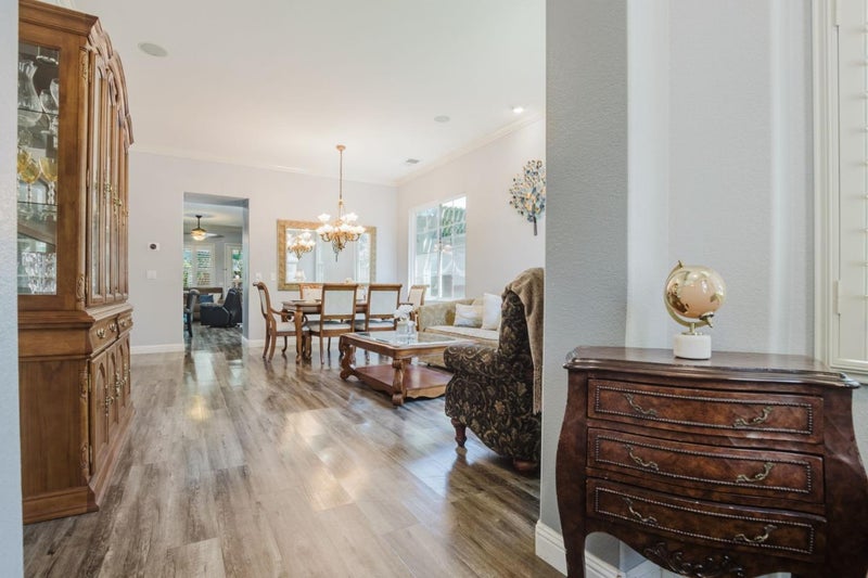 2379 Gaines Lane