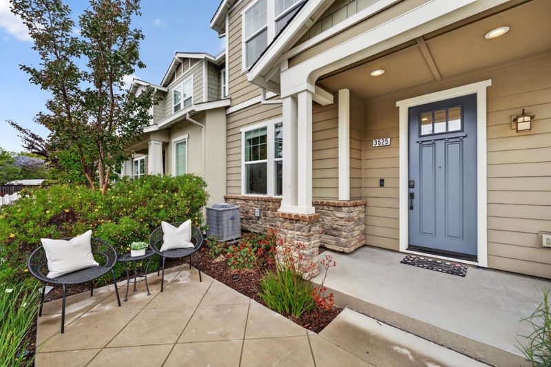 3525 Teeling Court