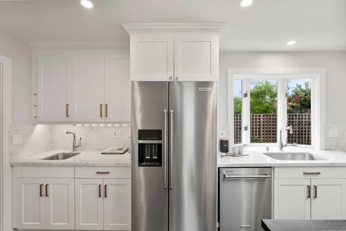 Belvedere Tiburon, California 94920, United States, 3 Bedrooms Bedrooms, ,3 BathroomsBathrooms,Residential,Active,215849