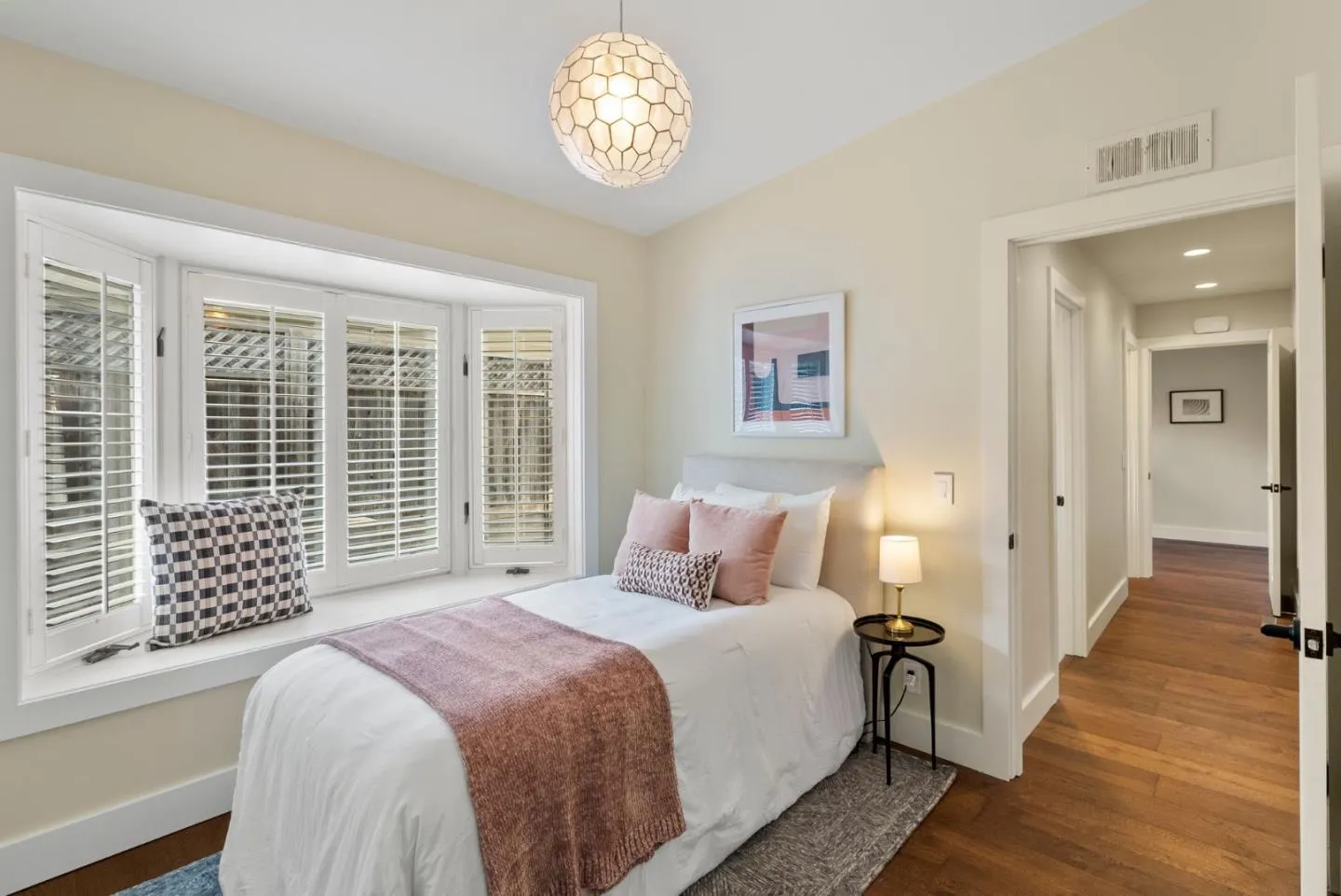 Belvedere Tiburon, California 94920, United States, 3 Bedrooms Bedrooms, ,3 BathroomsBathrooms,Residential,Active,215849