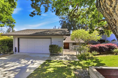 Photo of 1350 Trinity Drive, Menlo Park, CA 94025 (MLS # ML82042267)