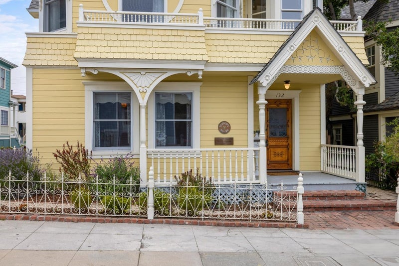 132 Forest Avenue