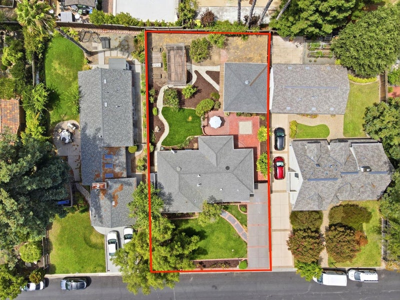 16359 Shady View Lane
