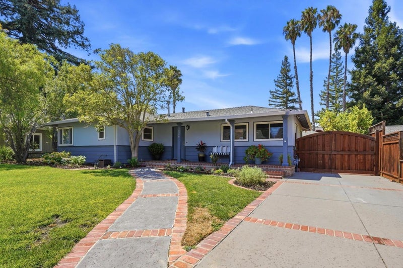 16359 Shady View Lane