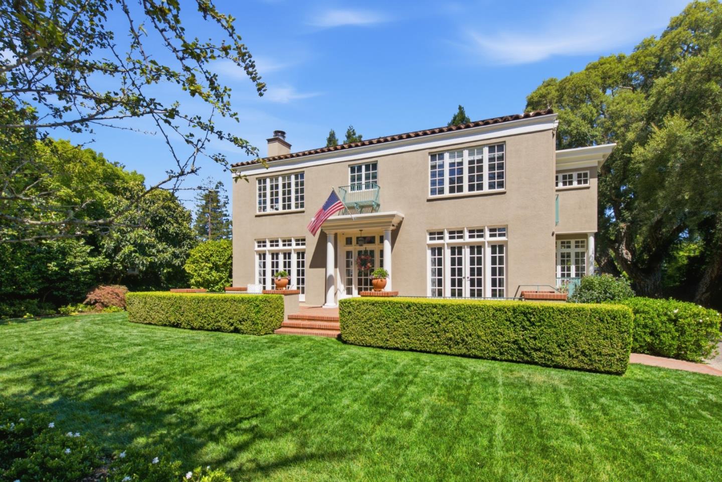 128 Clark Drive