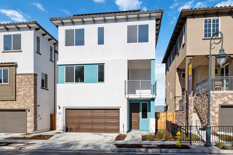 Photo of 715 Altino Boulevard, SAN JOSE, CA 95136 (MLS # ML82038975)