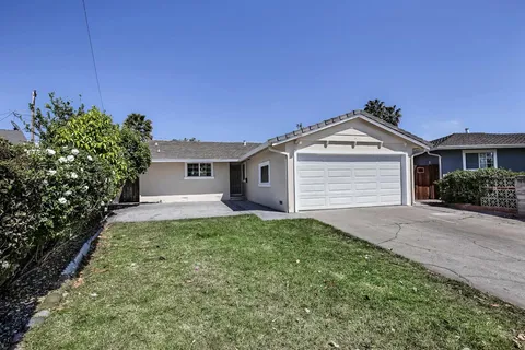 MLS: ML82006196
