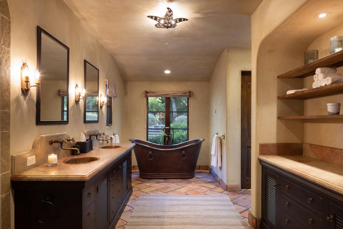 6 San Clemente Trail