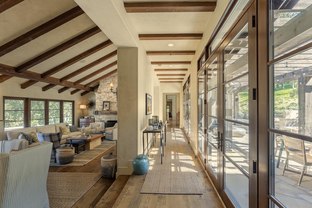 6 San Clemente Trail