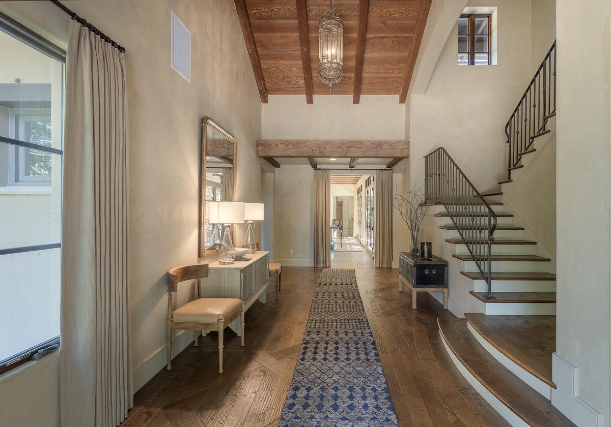 6 San Clemente Trail