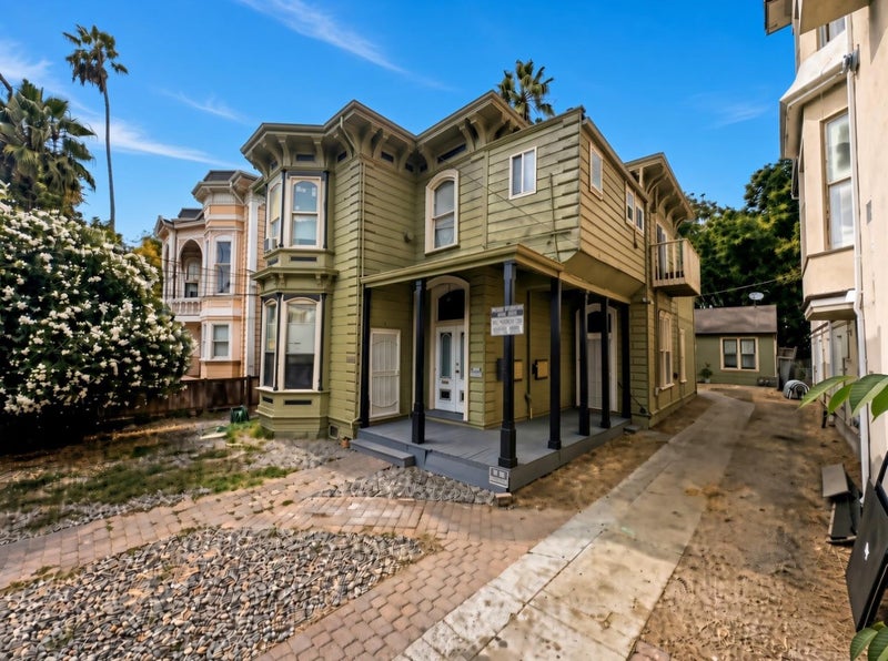139 East Julian Street