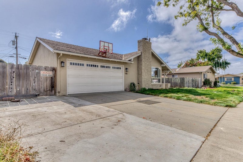 945 San Simeon Drive