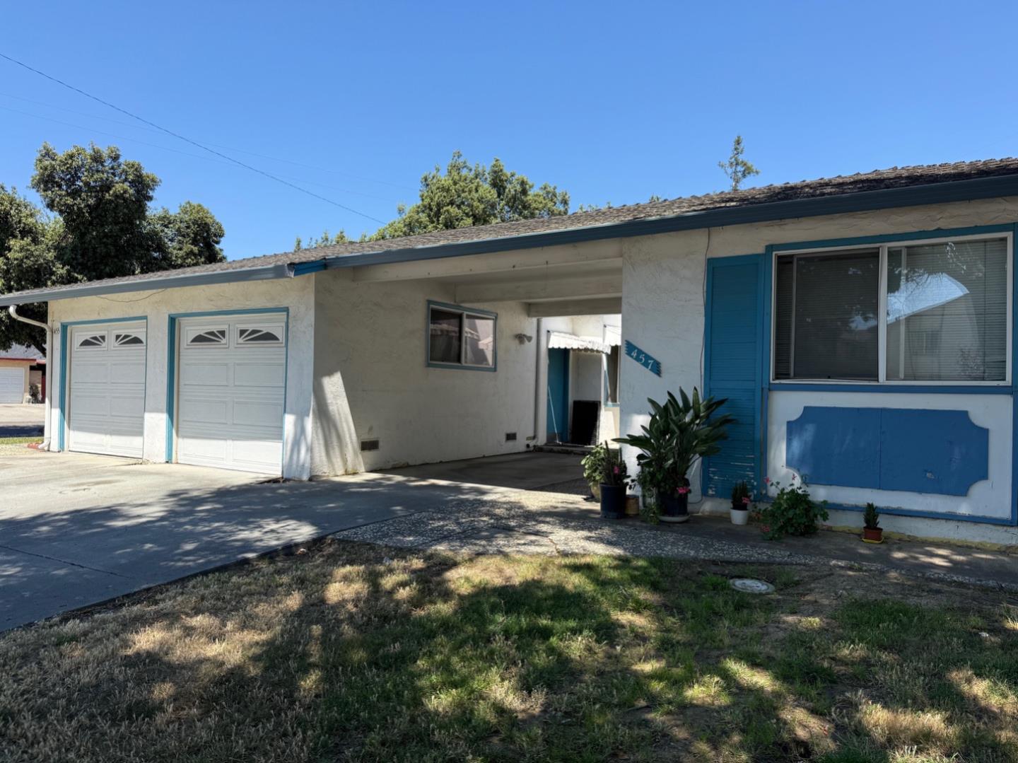 457 Branham Lane