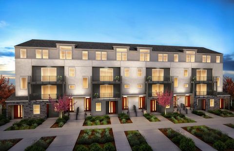 Photo of 544 Oakdale Way #176-19 Plan 7, SAN JOSE, CA 95117 (MLS # ML82037583)