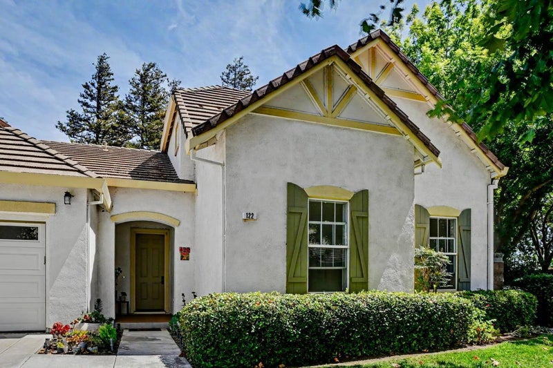 122 Panorama Way