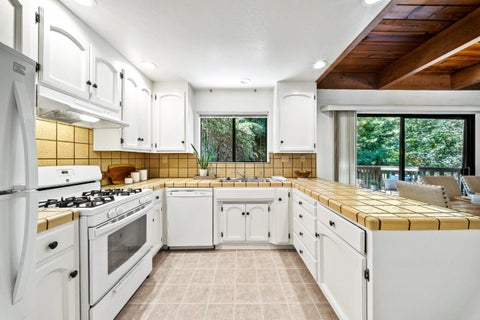 Tiny photo for 146 Aptos School Road, APTOS, CA 95003 (MLS # ML82038100)