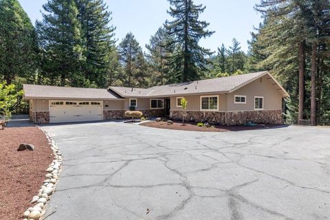 Photo of 505 Thin Edge Road, SANTA CRUZ, CA 95065 (MLS # ML82053774)