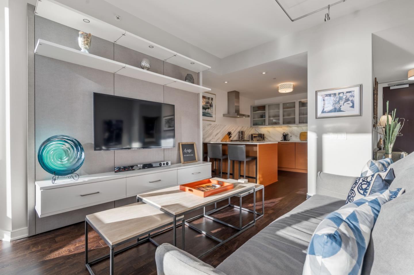 301 Mission Street 36F