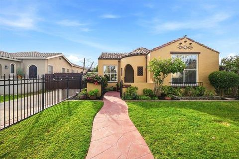 Tiny photo for 7681 Hanna Street, GILROY, CA 95020 (MLS # ML82033914)