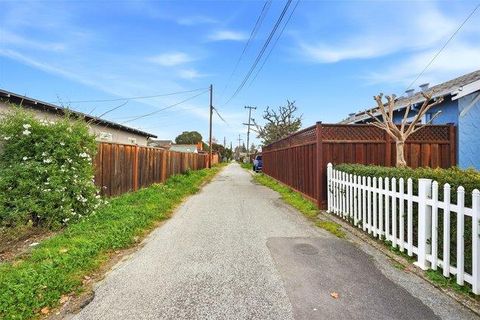 Tiny photo for 7681 Hanna Street, GILROY, CA 95020 (MLS # ML82033914)