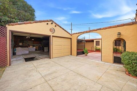 Tiny photo for 7681 Hanna Street, GILROY, CA 95020 (MLS # ML82033914)