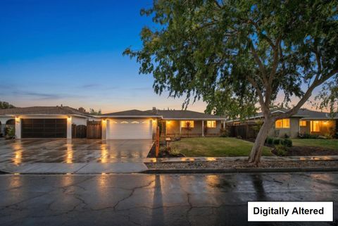 Photo of 1671 Elwood Drive, Los Gatos, CA 95032 (MLS # ML82052156)