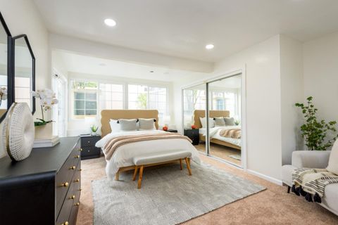 Tiny photo for 961 Hanover Street, DALY CITY, CA 94014 (MLS # ML82025190)