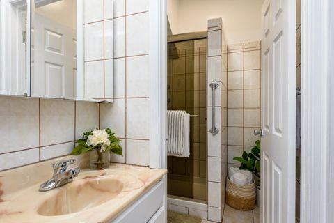 Tiny photo for 961 Hanover Street, DALY CITY, CA 94014 (MLS # ML82025190)