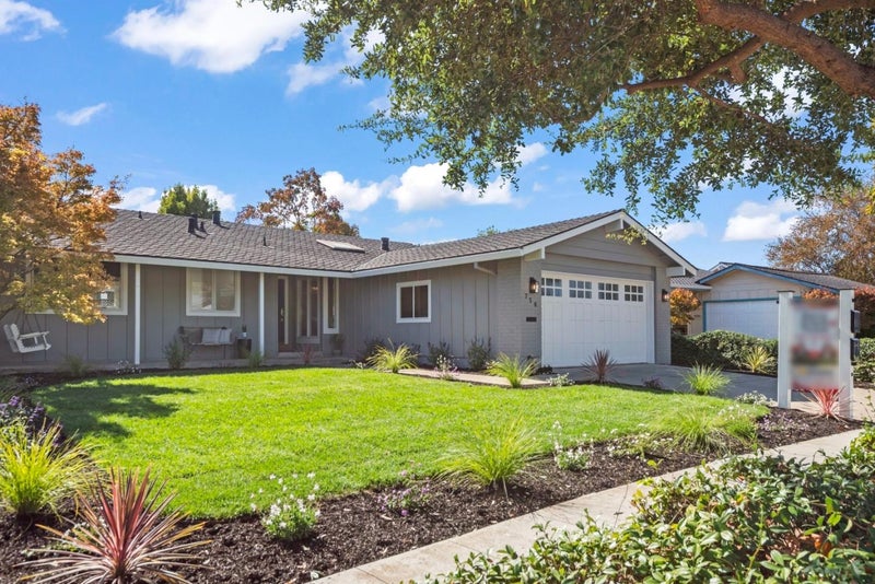 758 Holbrook Place
