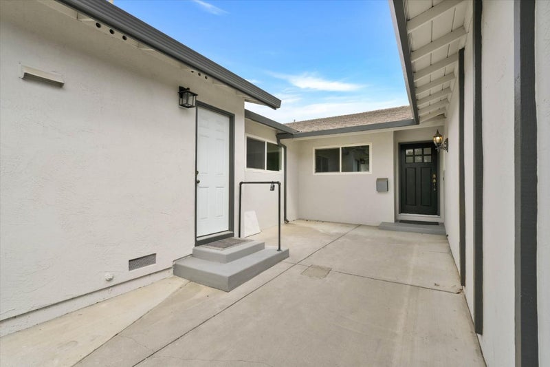 1943 Everglades Drive