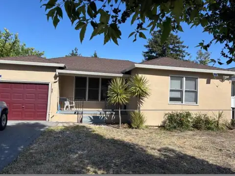 827 Chestnut Street, Redwood City, CA 94063 - #: ML82049316