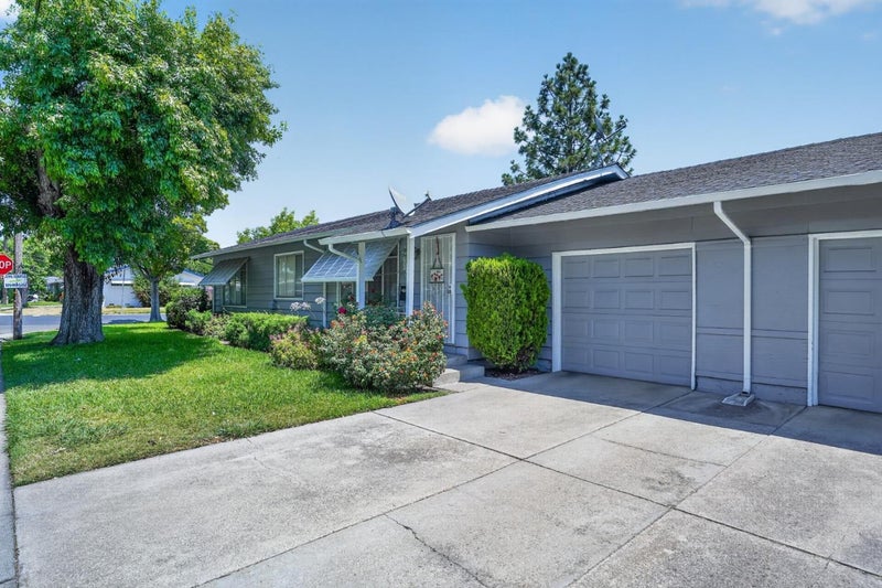 442 West Lincoln Road