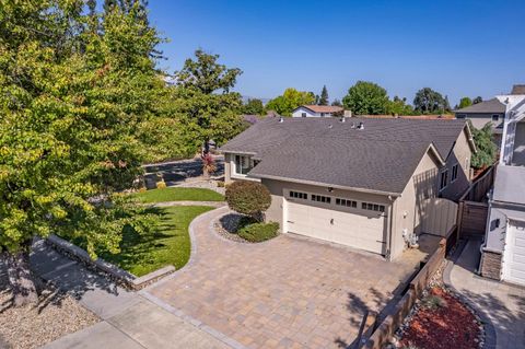 Tiny photo for 528 Edelweiss Drive, SAN JOSE, CA 95136 (MLS # ML82045387)