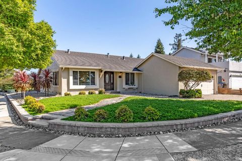 Tiny photo for 528 Edelweiss Drive, SAN JOSE, CA 95136 (MLS # ML82045387)