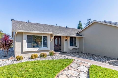 Tiny photo for 528 Edelweiss Drive, SAN JOSE, CA 95136 (MLS # ML82045387)