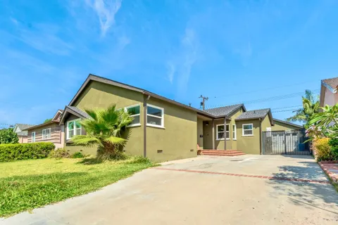 MLS: ML82042369
