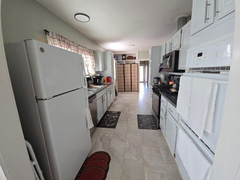 Tiny photo for 5985 Monterey Road, GILROY, CA 95020 (MLS # ML82029295)