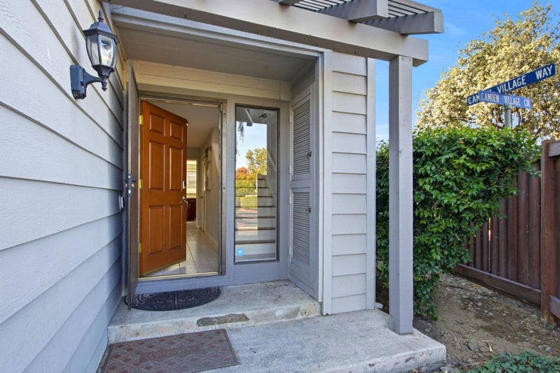 1596 Camden Village Circle