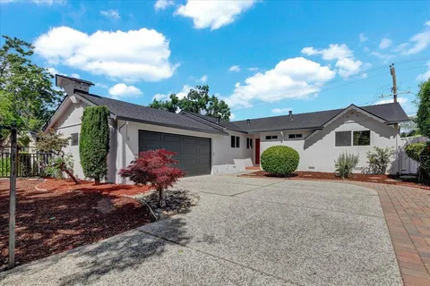 636 Hamann Drive, San Jose, CA 95117 - #: ML82007024