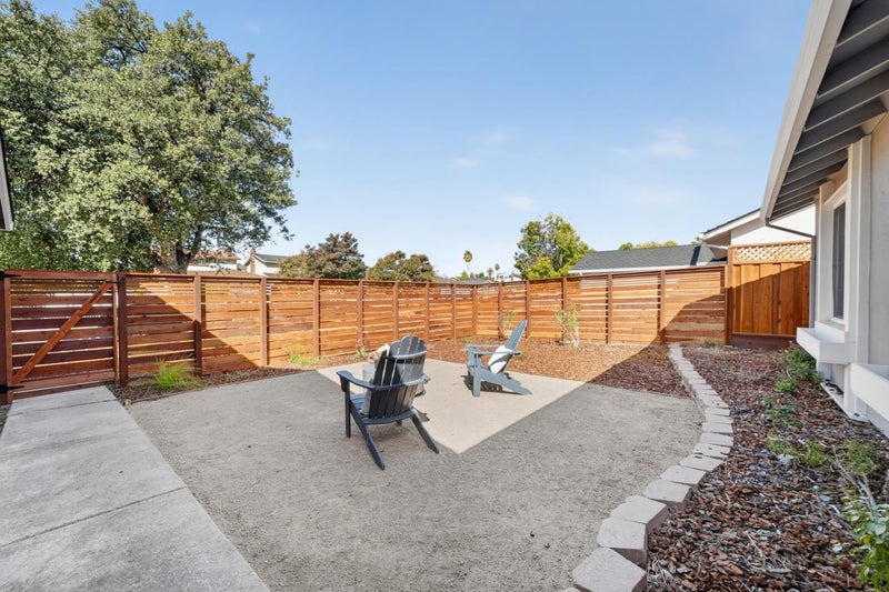 6042 Montalvo Drive