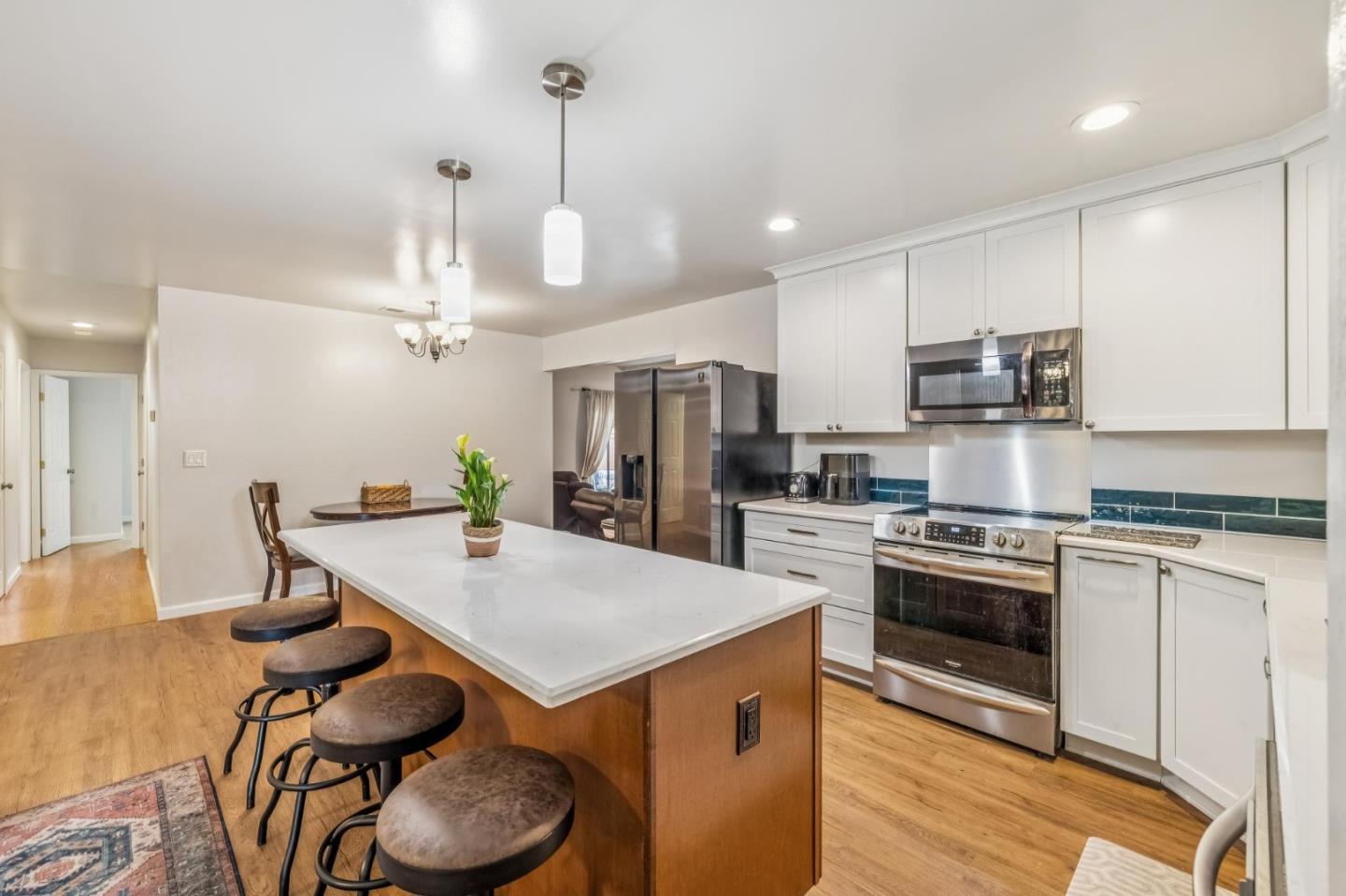 3130 Raleigh Court